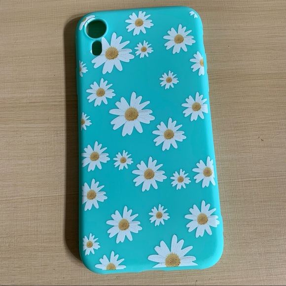 Other - FREE WTH PURCHASE iPhone XR daisy case